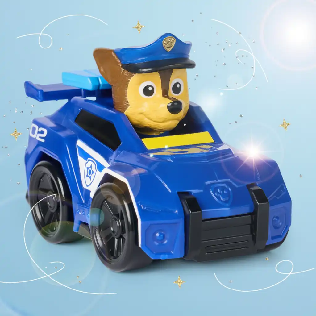 Tue lasten luovuutta sankaritarinoiden kautta.